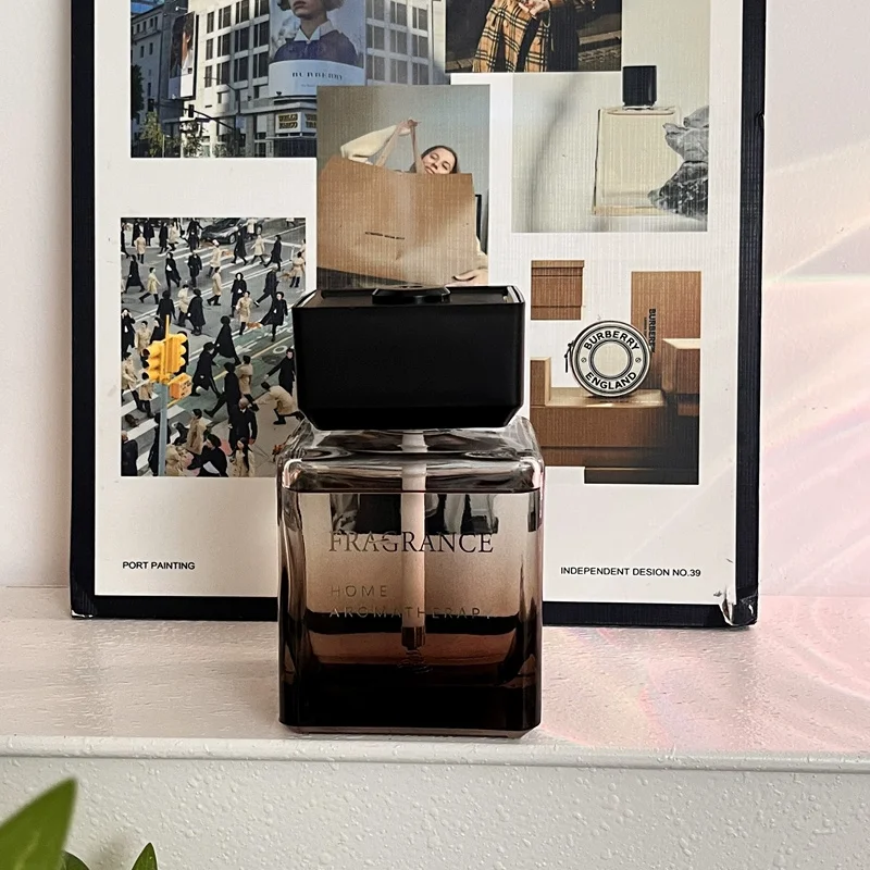 Home Fragrance Spray Hotel-gra - Home & Bathroom Building Products Pte Ltd Photos recension och pris