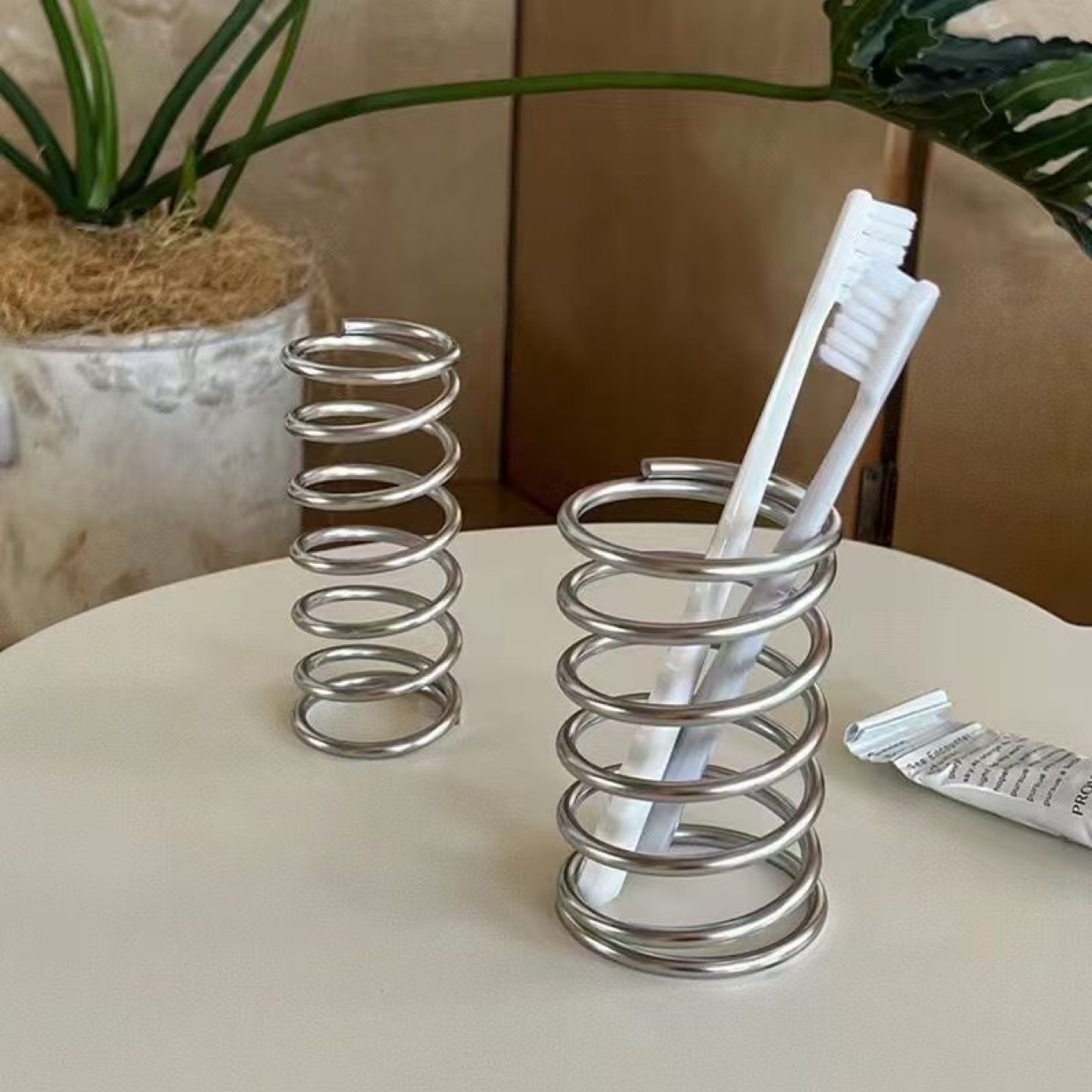 Stainless Steel Toothbrush Hol - Tiny Home Bathroom Kit recension och pris